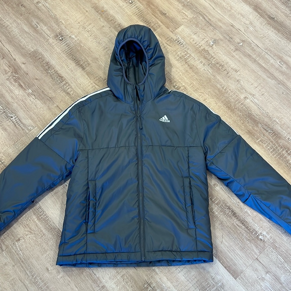 Men’s size medium Adidas Jacket.